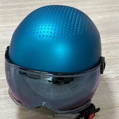 スキー用ヘルメットの画像
