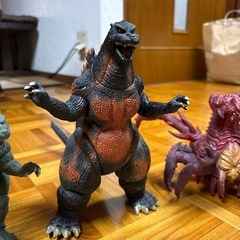ゴジラ　フィギュア　4体セットの画像