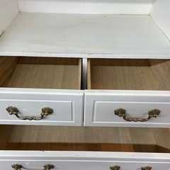 【格安】ガラスキャビネット　洋風　オシャレ　インテリアの画像