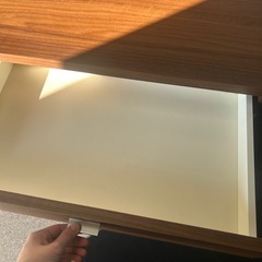 棚　（電気差込付）の画像