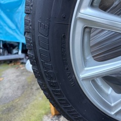 お話中　ブリヂストン　スタッドレスタイヤ　155/65 R14 1本パンクの画像