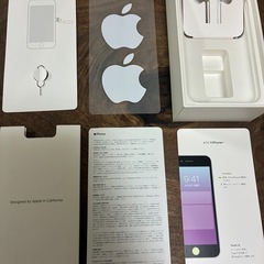 iPhoneSEの箱の画像