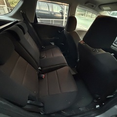 H25年式　フィットシャトルハイブリッドの画像