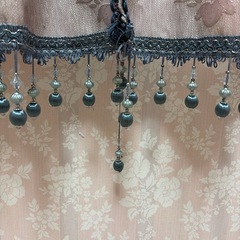 【花柄×アンティーク調ビーズ】カーテン 4枚セット｜上品デザインの画像