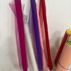 B全カラーケント紙、コート紙とチュールの画像