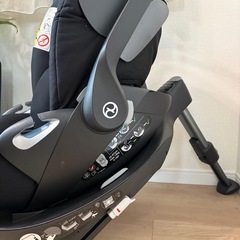 サイベックス クラウドZ i-Size トラベルシステムのセットの画像