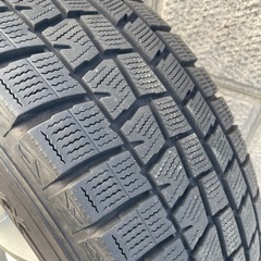 スタッドレスタイヤ　225/60/17 17インチ　アルミホイール付き　4本　アルファードなどの画像