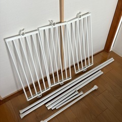 LOWYA つっぱり棚　の画像