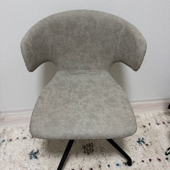 美品★回転式ダイニングチェアの画像