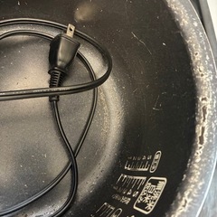 【お話中】炊飯器と米びつの画像