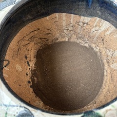 陶器の火鉢の画像