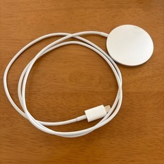 ワイヤレス充電器の画像
