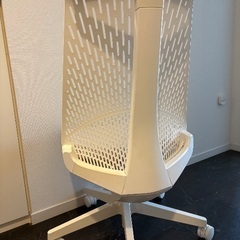 イトーキ サリダチェアコレクションYL6 ホワイトチェアの画像