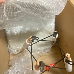 北欧風 丸テーブル＋チェア2脚セットの画像