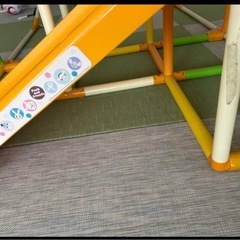 室内用ジャングルジムの画像