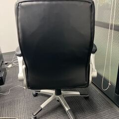 大特価【12/23迄に取りに来れる方】高級オフィス用チェア　状態良好の画像