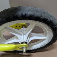 ストライダーの画像