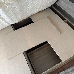 セミダブルベッドの画像