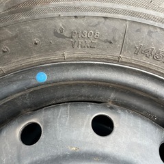 スタッドレスタイヤの画像