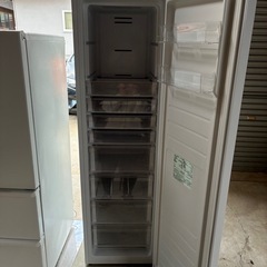 2023年製　冷凍庫  右開き 自動霜取り 省エネ 節電 195L IUSN-20A-W ホワイト アイリスオーヤマの画像