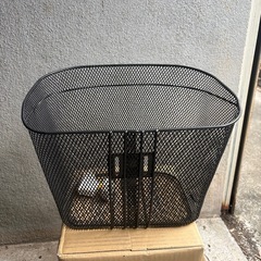 自転車　
前カゴの画像