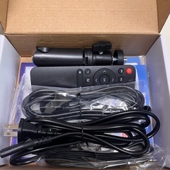 新品未使用‼️VOPLLS ホームシアター　プロジェクターの画像