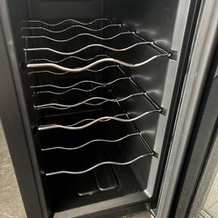 アイリスオーヤマ ワインセラーの画像