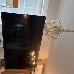 テレビ　75インチの画像