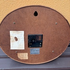 昭和レトロな掛け時計の画像