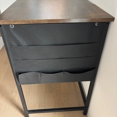 パソコンデスク　木目　サイドに棚有の画像