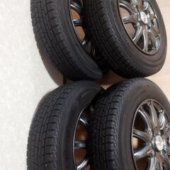 スタッドレスタイヤセットの画像