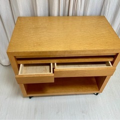 中古パソコンデスク　　　
の画像