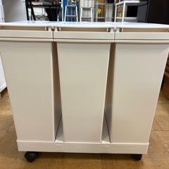 【ジャングル深井店】★3連ゴミ箱 収納 おしゃれ 家具 簡易クリーニング済 堺市 深井の画像