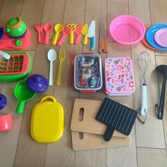 おままごと☆キッチンセット☆付属品あり☆子供の画像