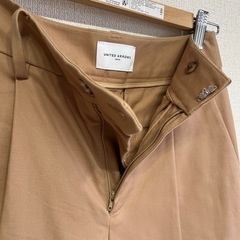 UNITED ARROWS ベージュ ワイドパンツの画像