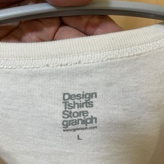 グラニフ メンズTの画像