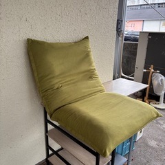 座椅子座いすの画像