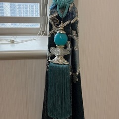 【オーダー級】高級刺繍・厚手カーテン 2枚セットの画像