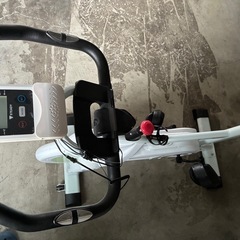 STEADY フィットネスバイク
の画像