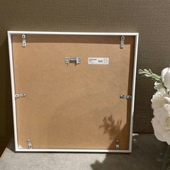 IKEA LOMVIKEN額縁の画像