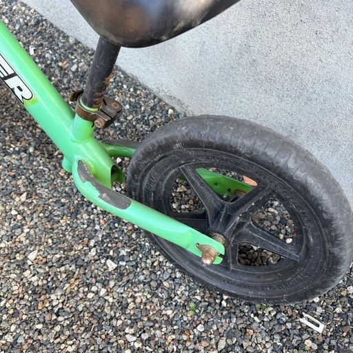 ストライダー クラシック グリーン 12インチ ST-J4 (モコ) 伊勢崎の