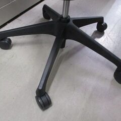 オカムラ　オフィスチェア　ヴィスコンテチェア【引き取り限定】の画像