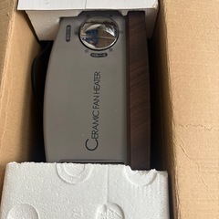 ヤマゼン　加湿機能付きセラミックファンヒーターの画像