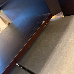 ガラスリビングテーブルの画像