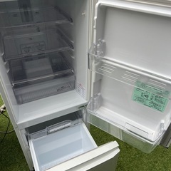 146L冷蔵庫・5.0Kg 洗濯機　家電セット 新生活　簡易乾燥付の画像