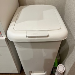 ゴミ箱セット の画像