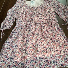花柄ワンピース　チュニックの画像