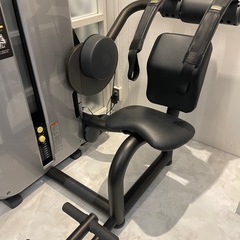 トレーニングマシンの画像