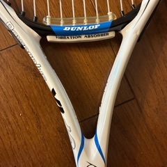 テニスラケットの画像