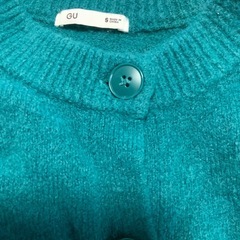 ジーユー　カーディガン　サイズSの画像